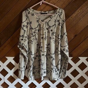 Flora Ashley Italy shimmery all over cat print long sleeve top size XL